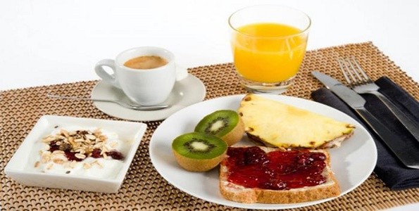 Desayuno variado y saludable